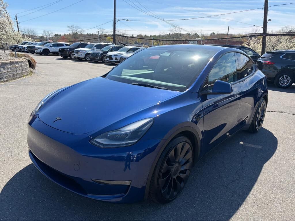 2021 TESLA Model Y