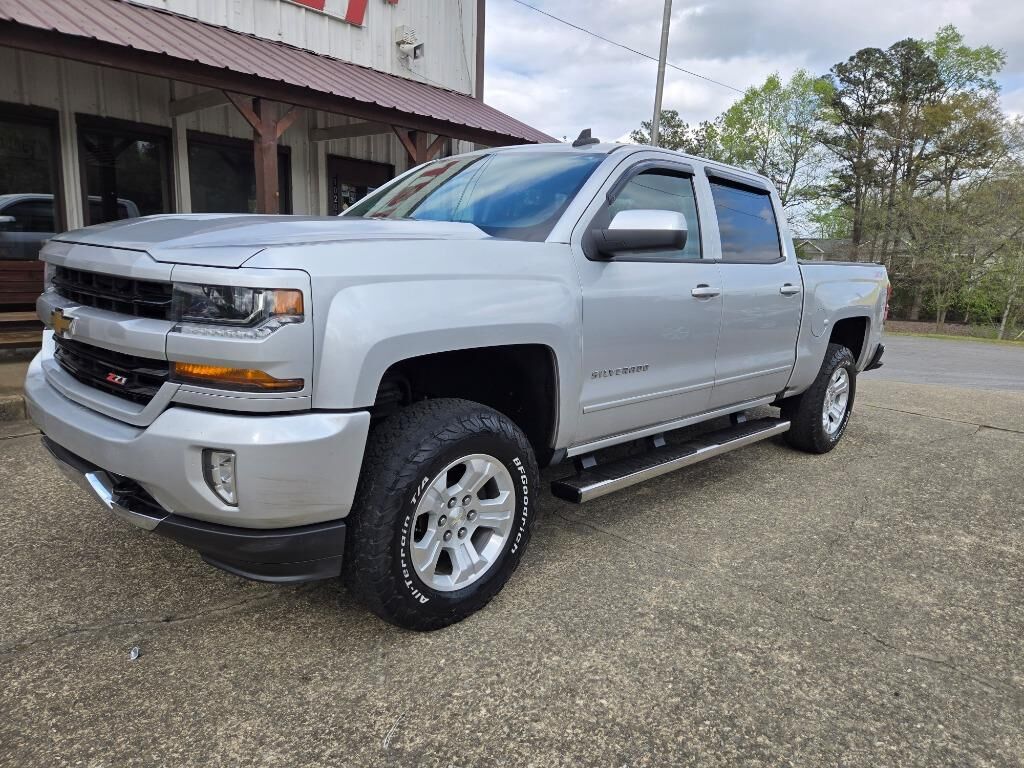 2017 CHEVROLET Silverado