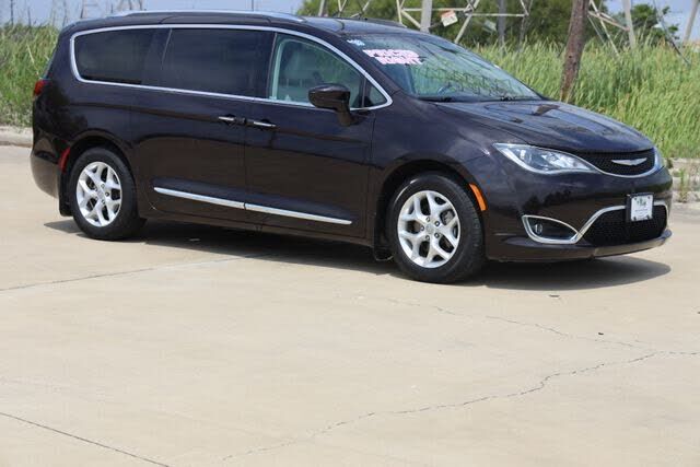 2018 CHRYSLER Pacifica