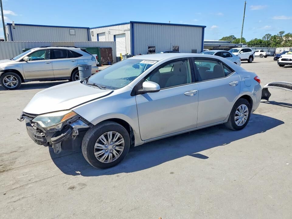 2015 TOYOTA Corolla