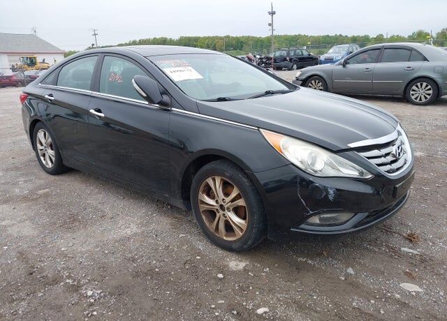 2011 HYUNDAI Sonata