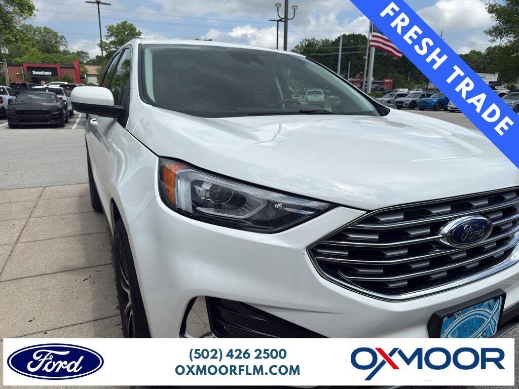 2022 FORD Edge