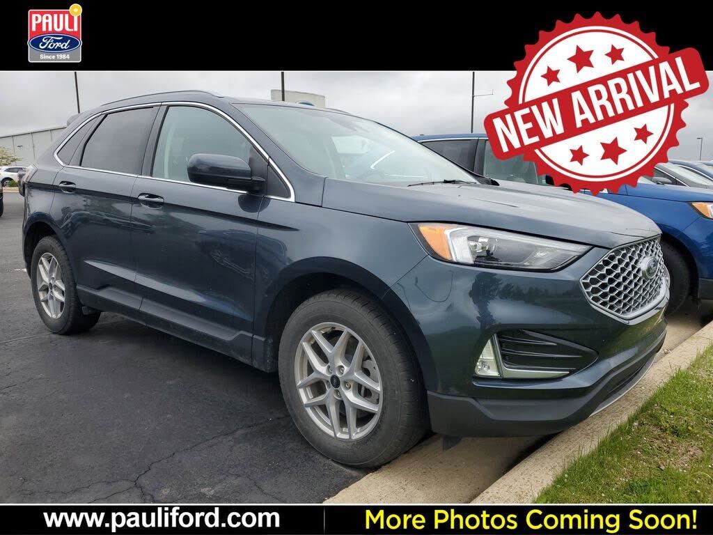 2023 FORD Edge