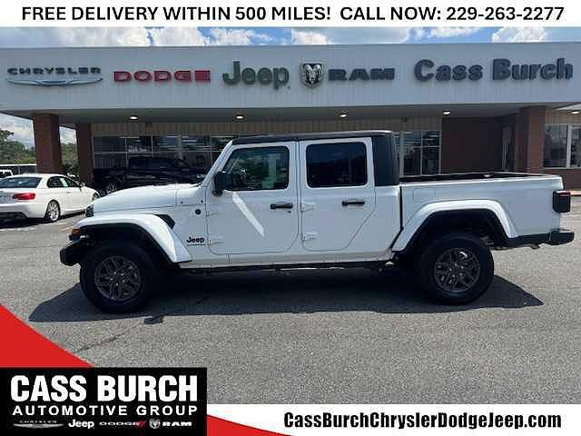 2025 JEEP Gladiator