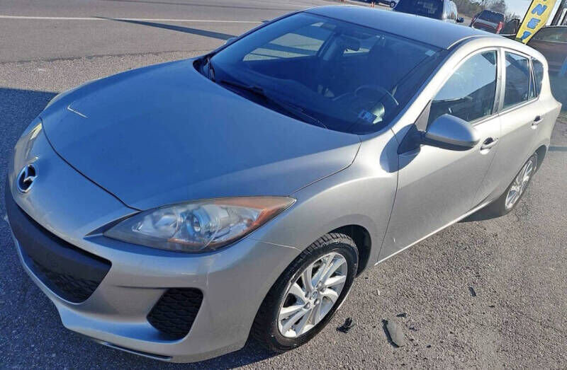 2012 MAZDA Mazda3