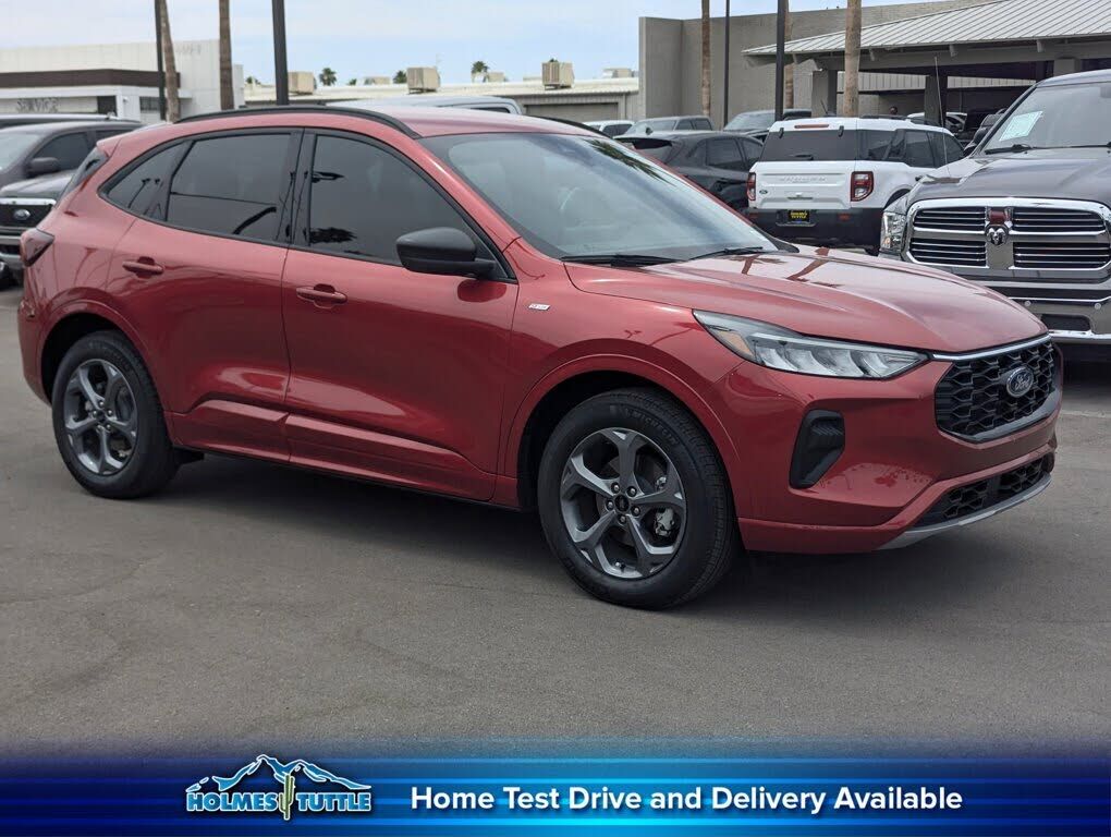 2024 FORD Escape