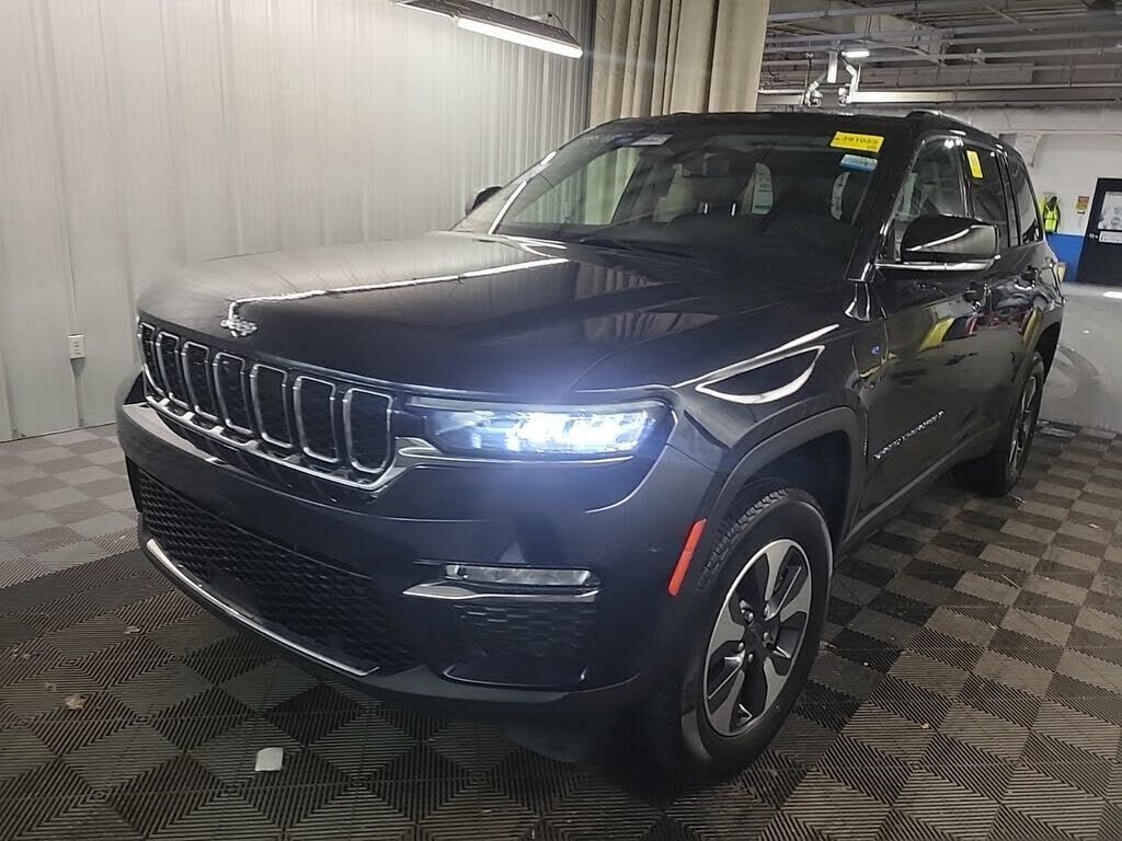 2023 JEEP Grand Cherokee