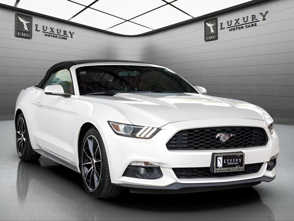 2017 FORD Mustang