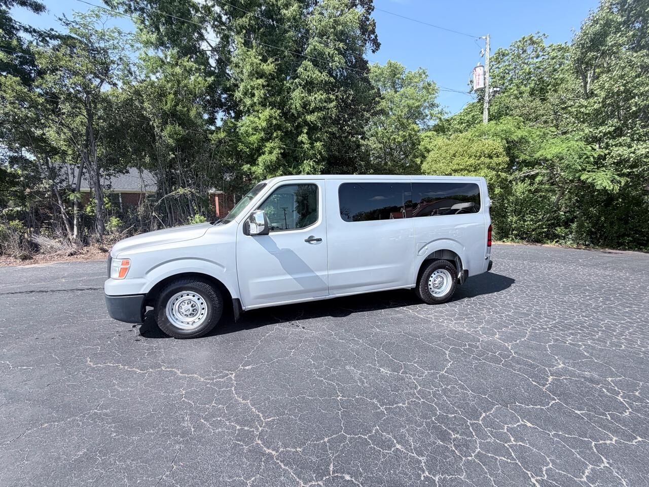 2014 NISSAN NV