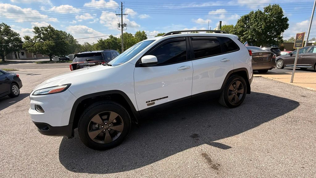 2016 JEEP Cherokee
