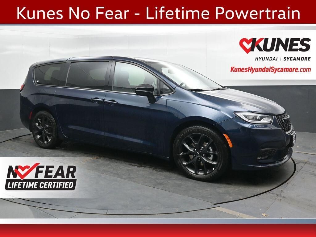 2023 CHRYSLER Pacifica