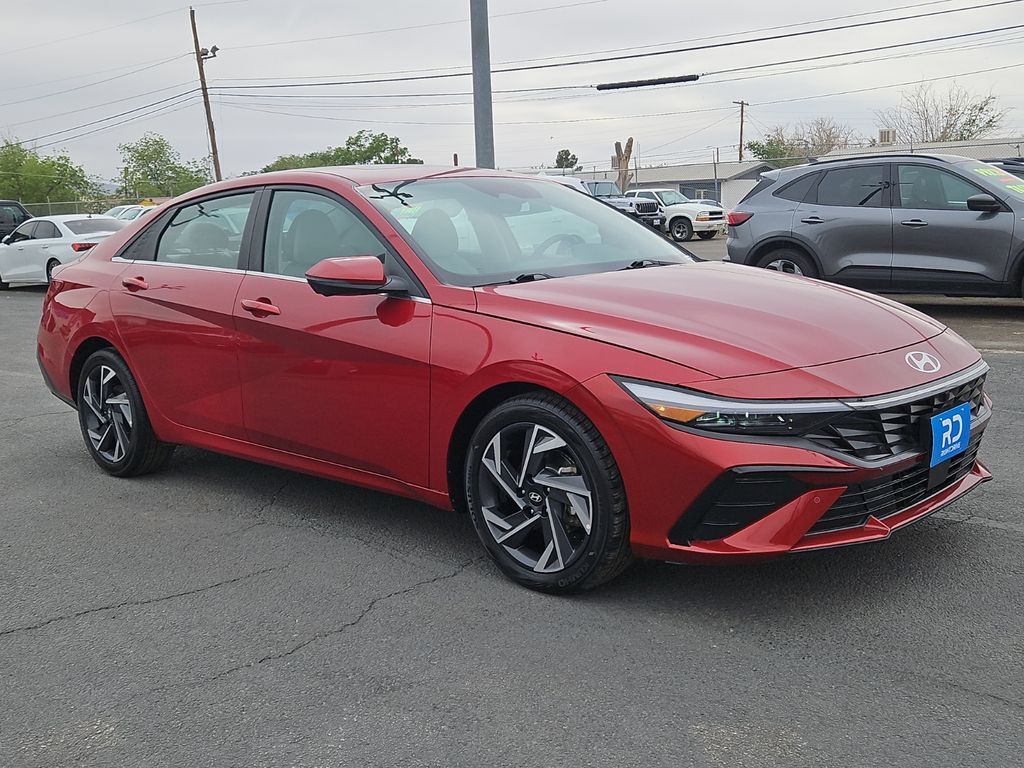 2024 HYUNDAI Elantra