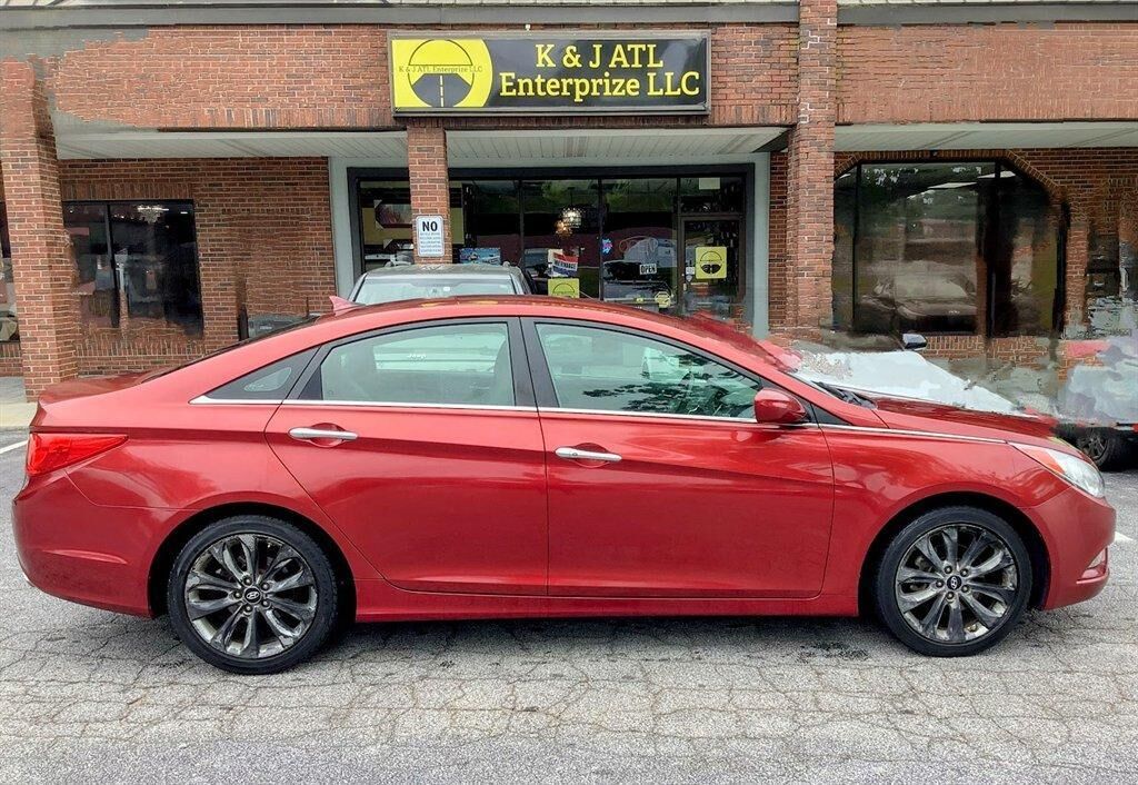 2011 HYUNDAI Sonata