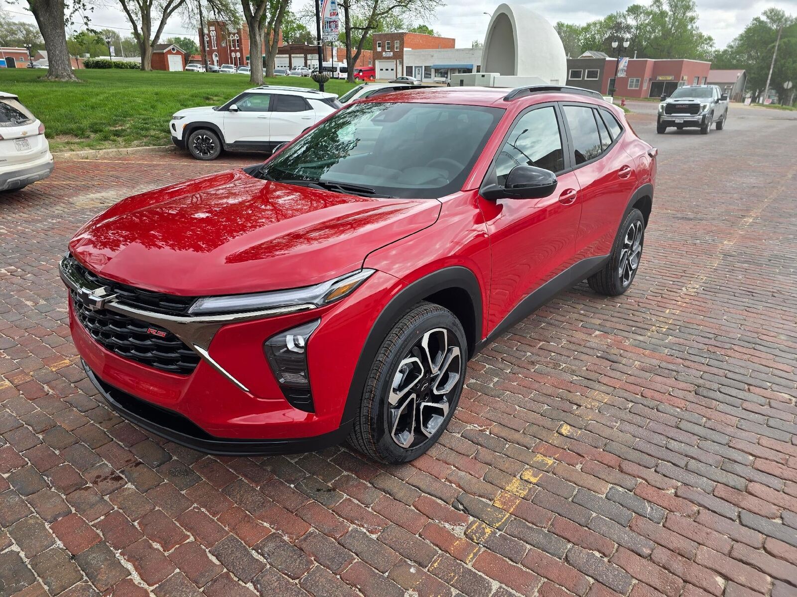 2026 CHEVROLET Trax
