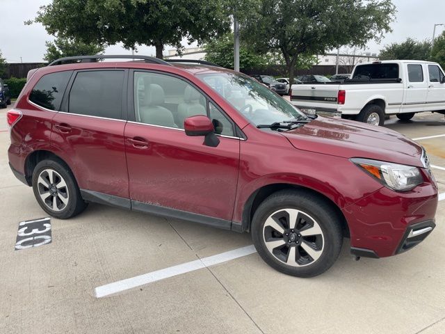 2018 SUBARU Forester