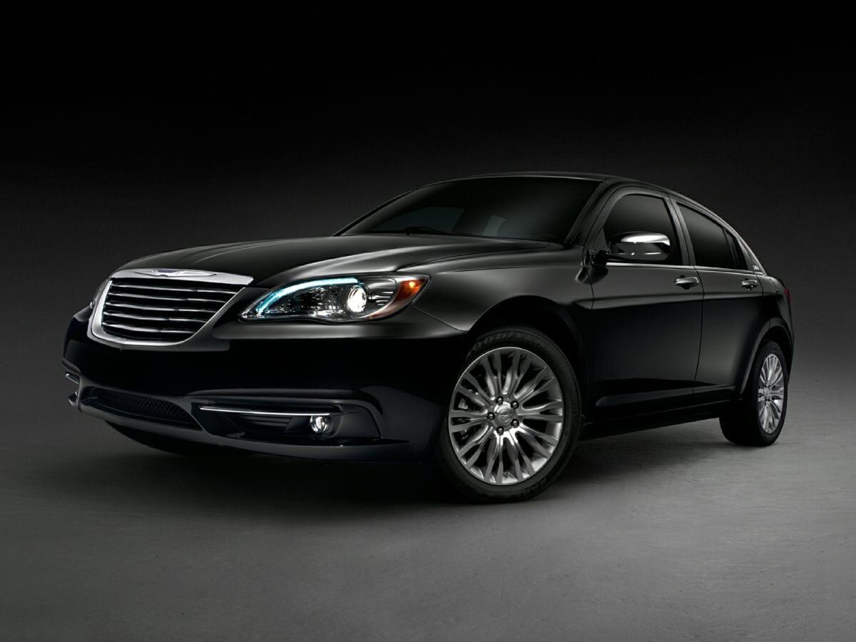 2014 CHRYSLER 200