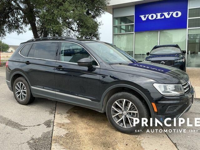 2020 VOLKSWAGEN Tiguan