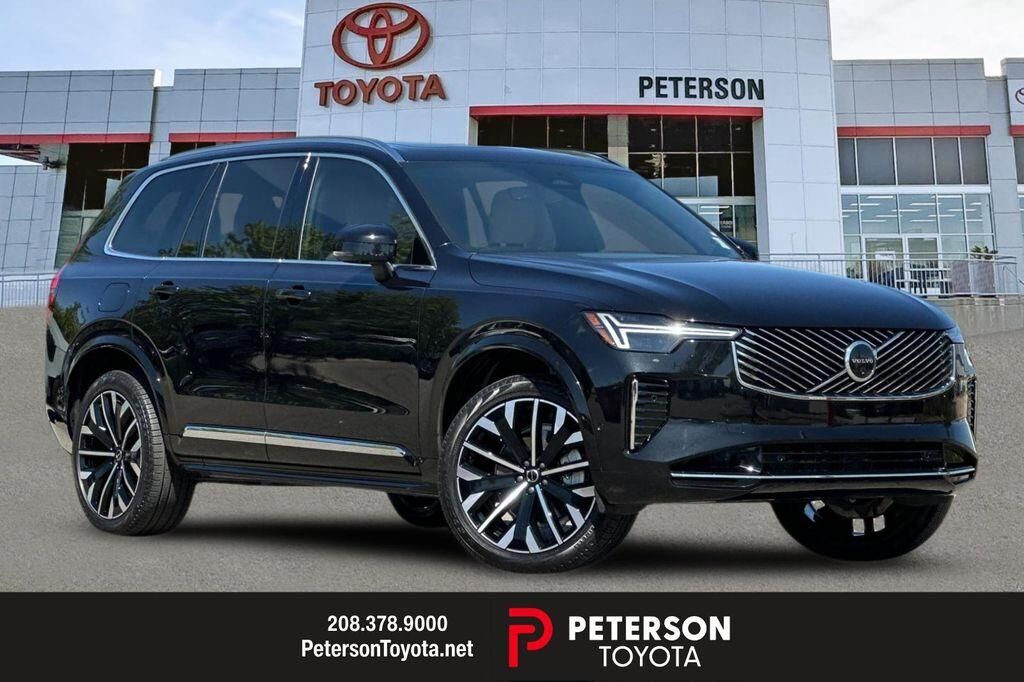 2026 VOLVO XC90