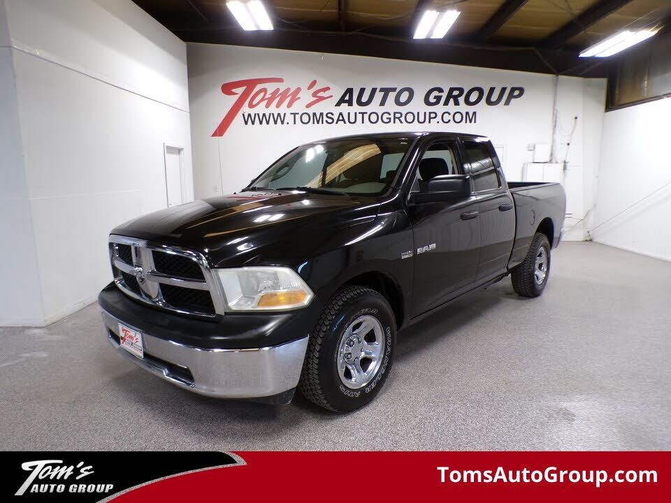 2010 DODGE Ram