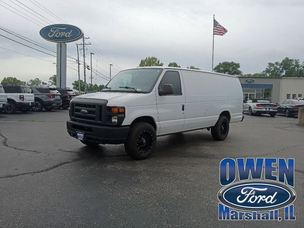 2014 FORD E-250