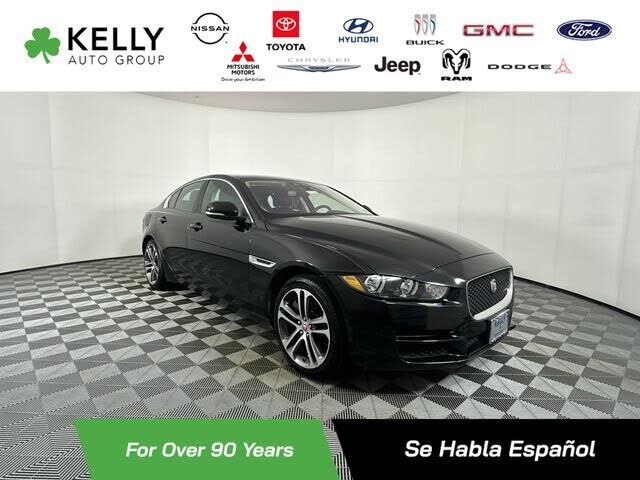 2017 JAGUAR XE