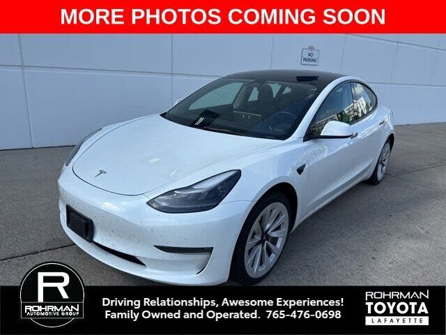 2022 TESLA Model 3