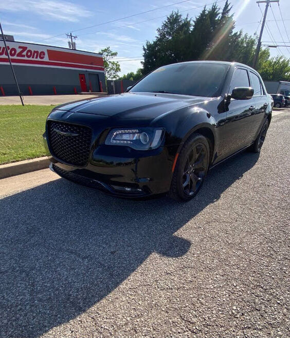 2021 CHRYSLER 300