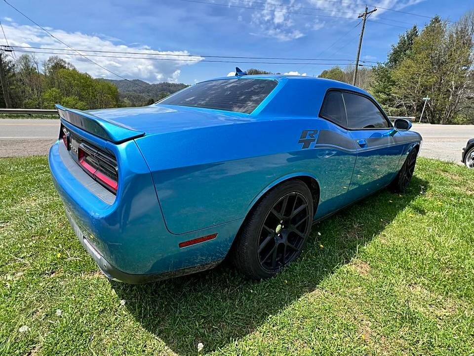 2015 DODGE Challenger