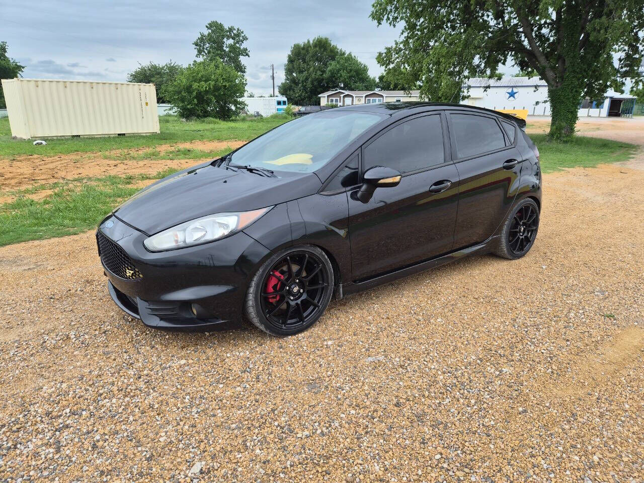 2014 FORD Fiesta