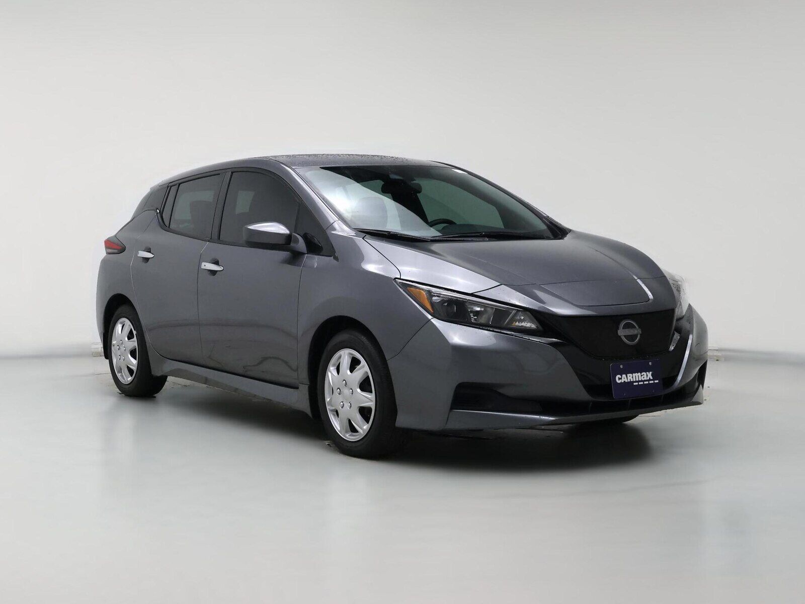 2024 NISSAN Leaf
