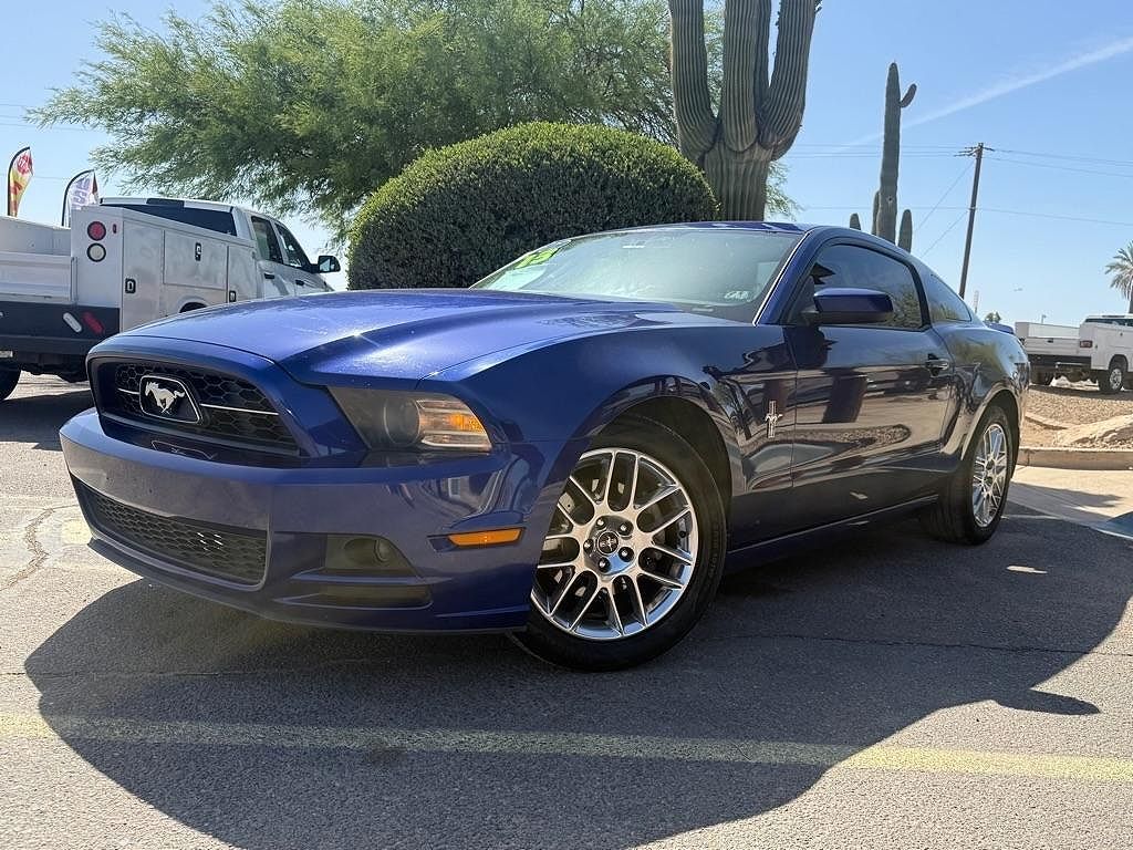 2013 FORD Mustang