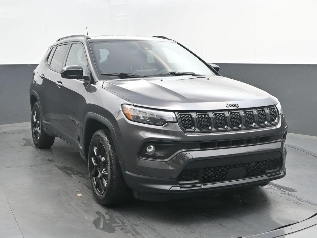 2023 JEEP Compass