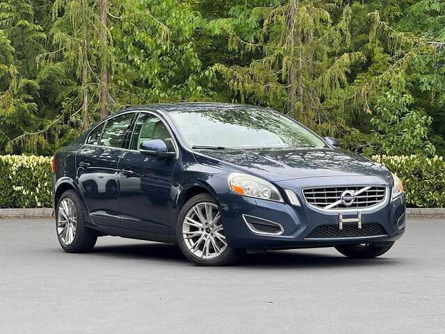 2013 VOLVO S60