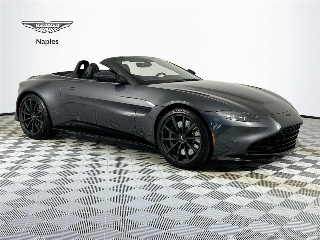 2021 ASTON MARTIN Vantage