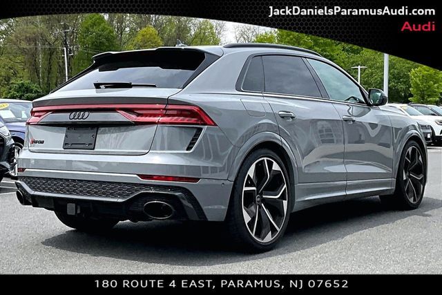 2024 Audi RS Q8