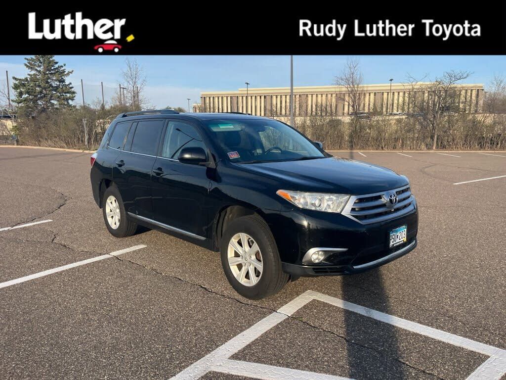 2012 TOYOTA Highlander