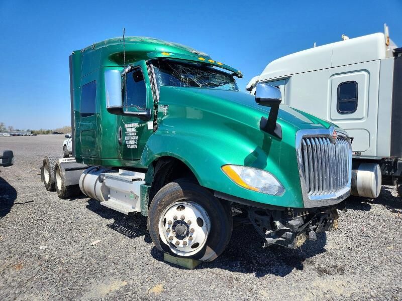 2020 INTERNATIONAL LT625