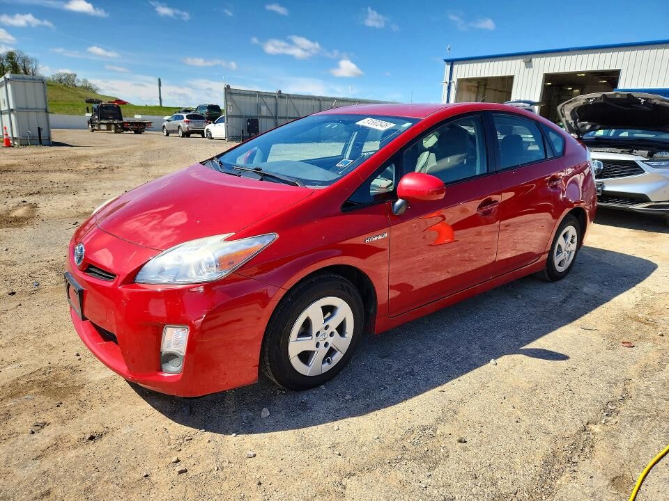 2011 TOYOTA PRIUS