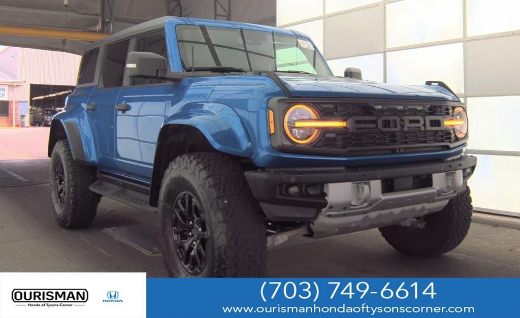 2024 FORD Bronco