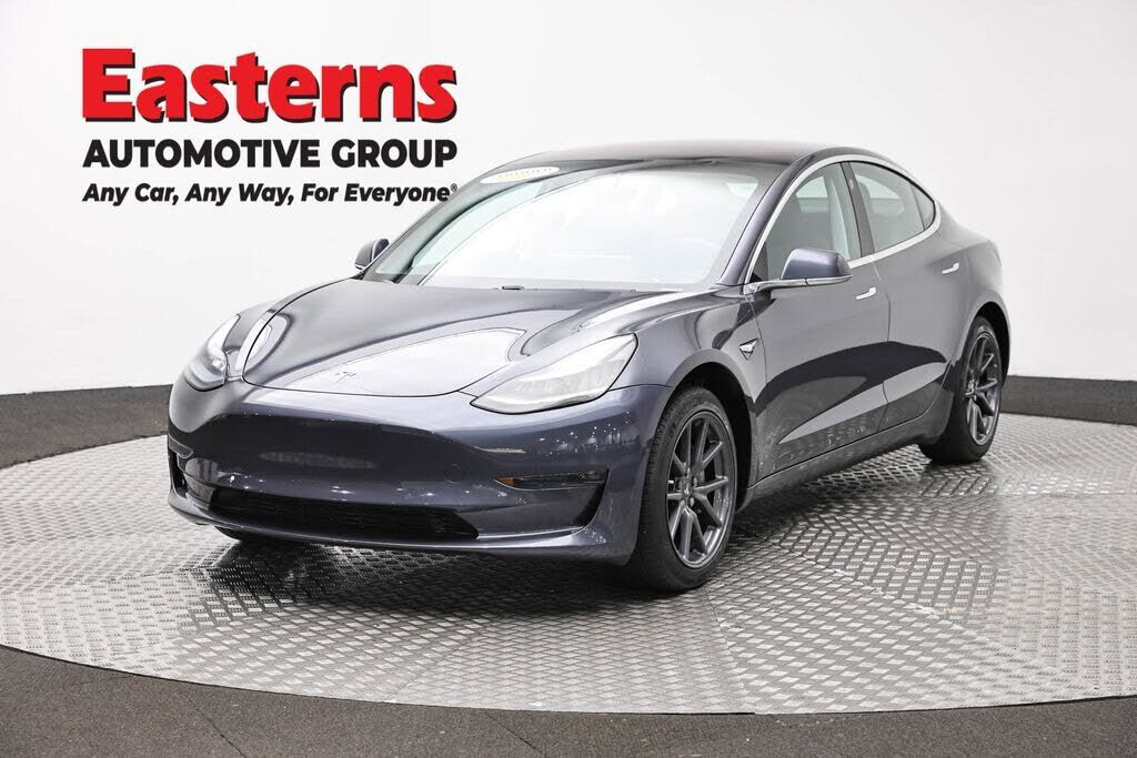 2018 TESLA Model 3