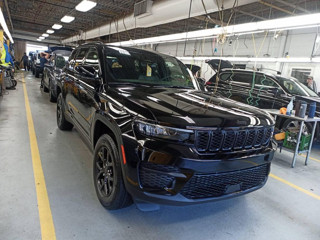 2025 JEEP Grand Cherokee