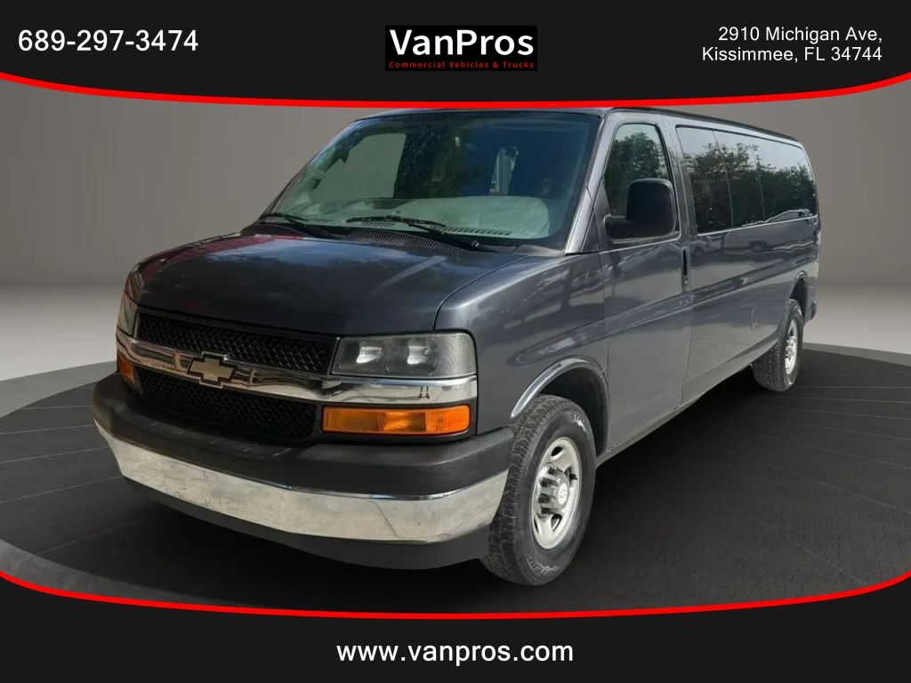 2017 CHEVROLET Express