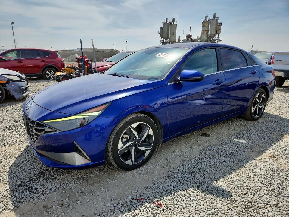 2022 HYUNDAI Elantra