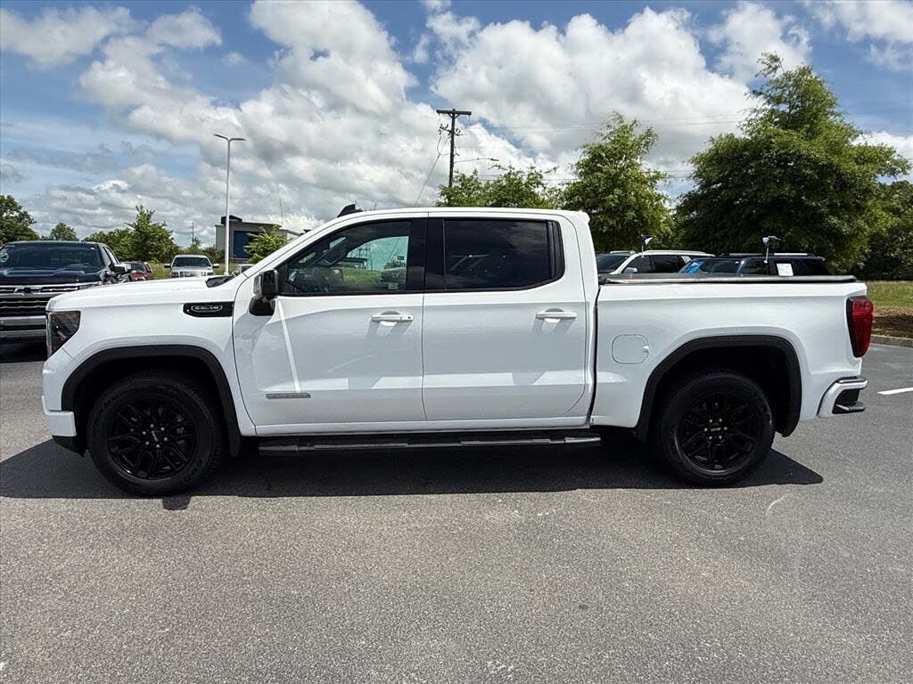 2023 GMC Sierra