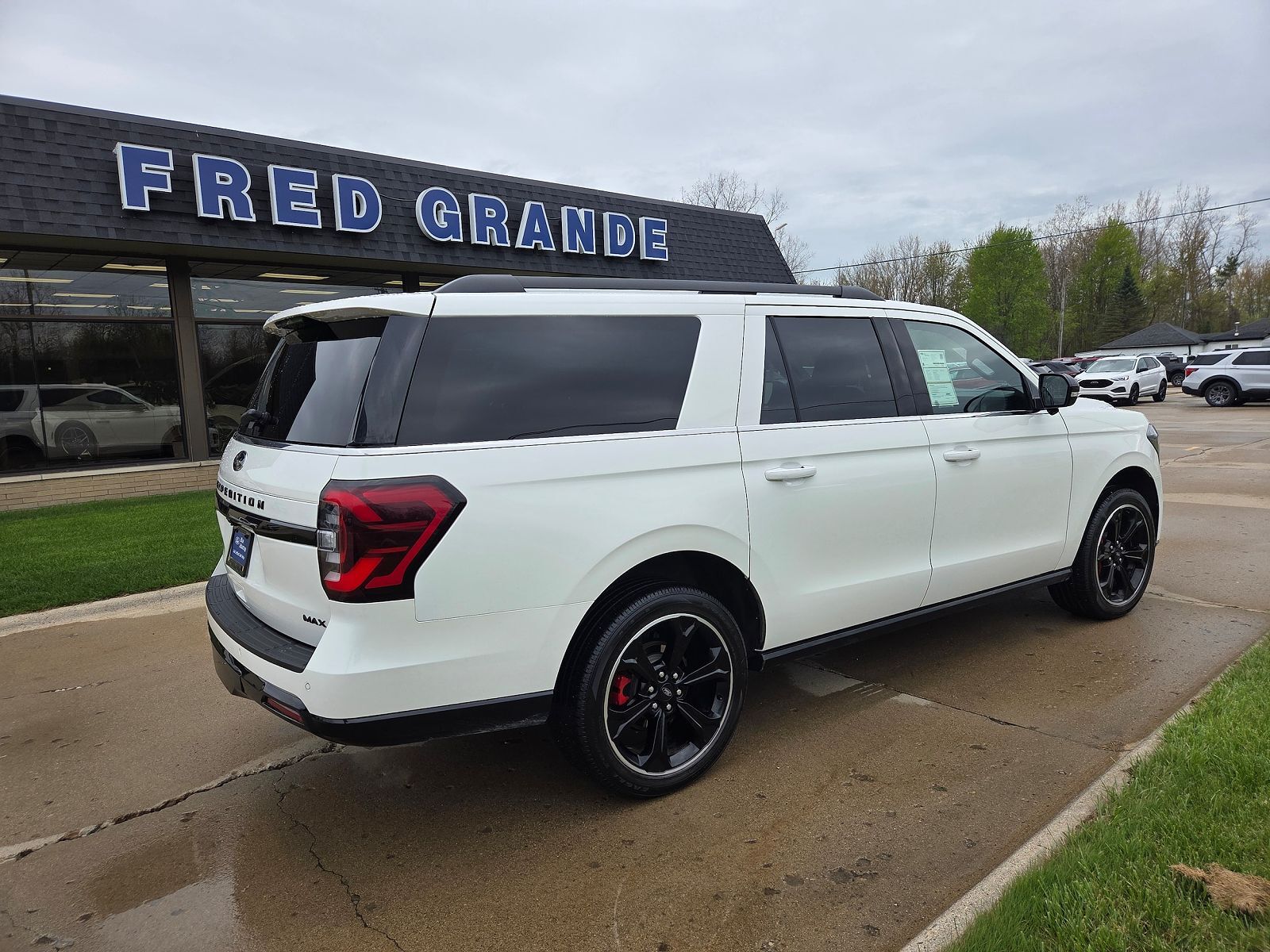 2023 FORD Expedition