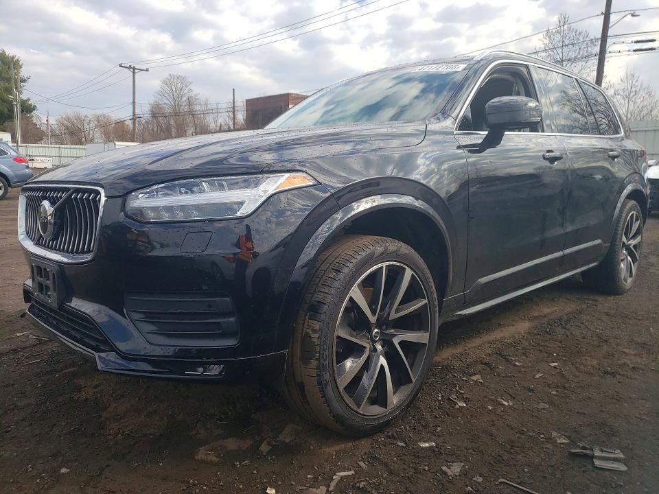 2021 VOLVO XC90
