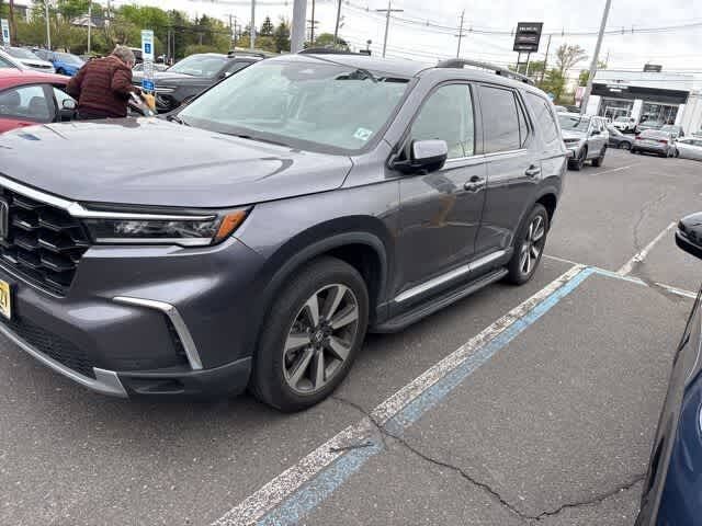 2023 HONDA Pilot