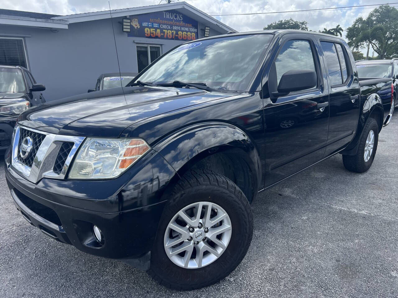 2015 NISSAN Frontier