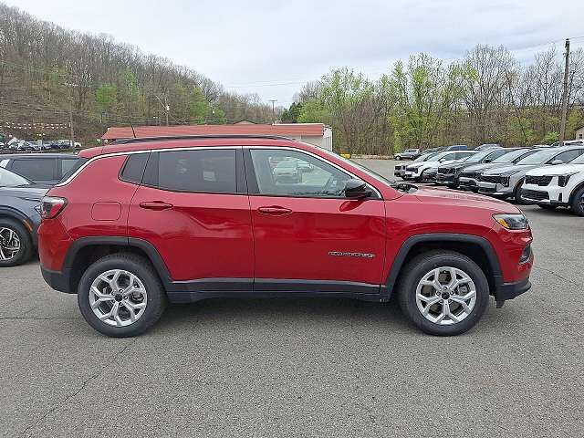 2025 JEEP Compass