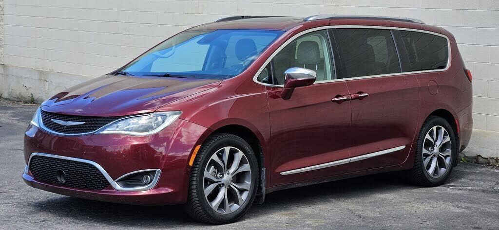2017 CHRYSLER Pacifica